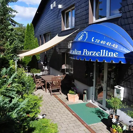 Hotel An Der Alten Porzelline 3*