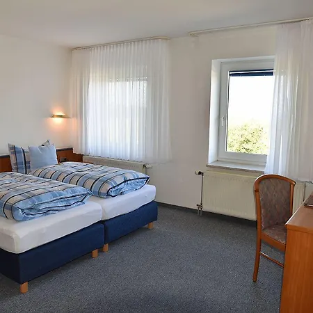 Hotel An Der Alten Porzelline 3*