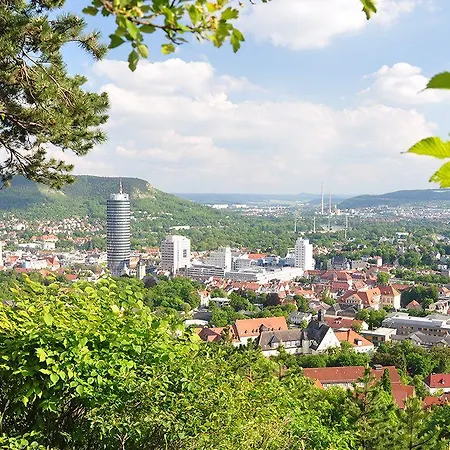 An Der Alten Porzelline Neuhaus am Rennweg