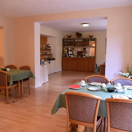 An Der Alten Porzelline Neuhaus am Rennweg
